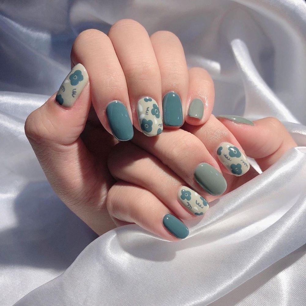 Short Blue and Green flower Press On Nails| Square shape press on nails| Blue